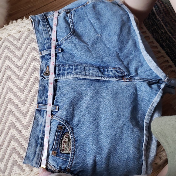 Vintage Manager denim shorts, size 34 - Picture 5 of 10